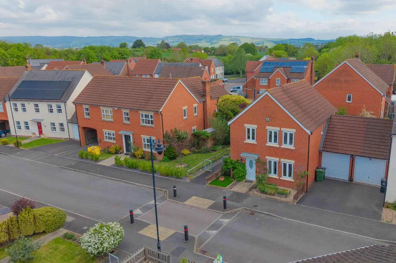 Burge Crescent, Cotford St. Luke, TA4, photo 21