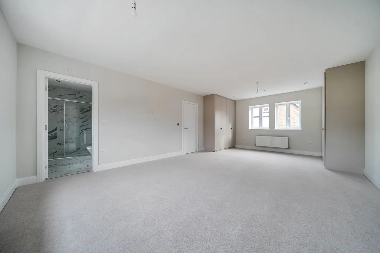 Folders Lane, Burgess Hill, RH15, photo 11