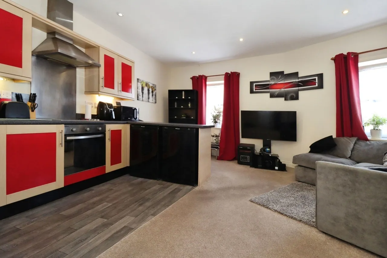 Kennington Avenue, Kingswood, Bristol, BS15, photo 8