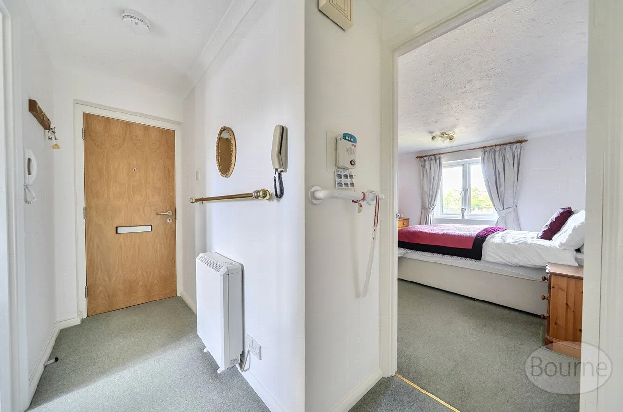 Hylton Road, Petersfield, GU32, photo 2