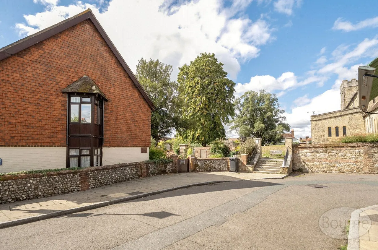 Hylton Road, Petersfield, GU32, photo 14