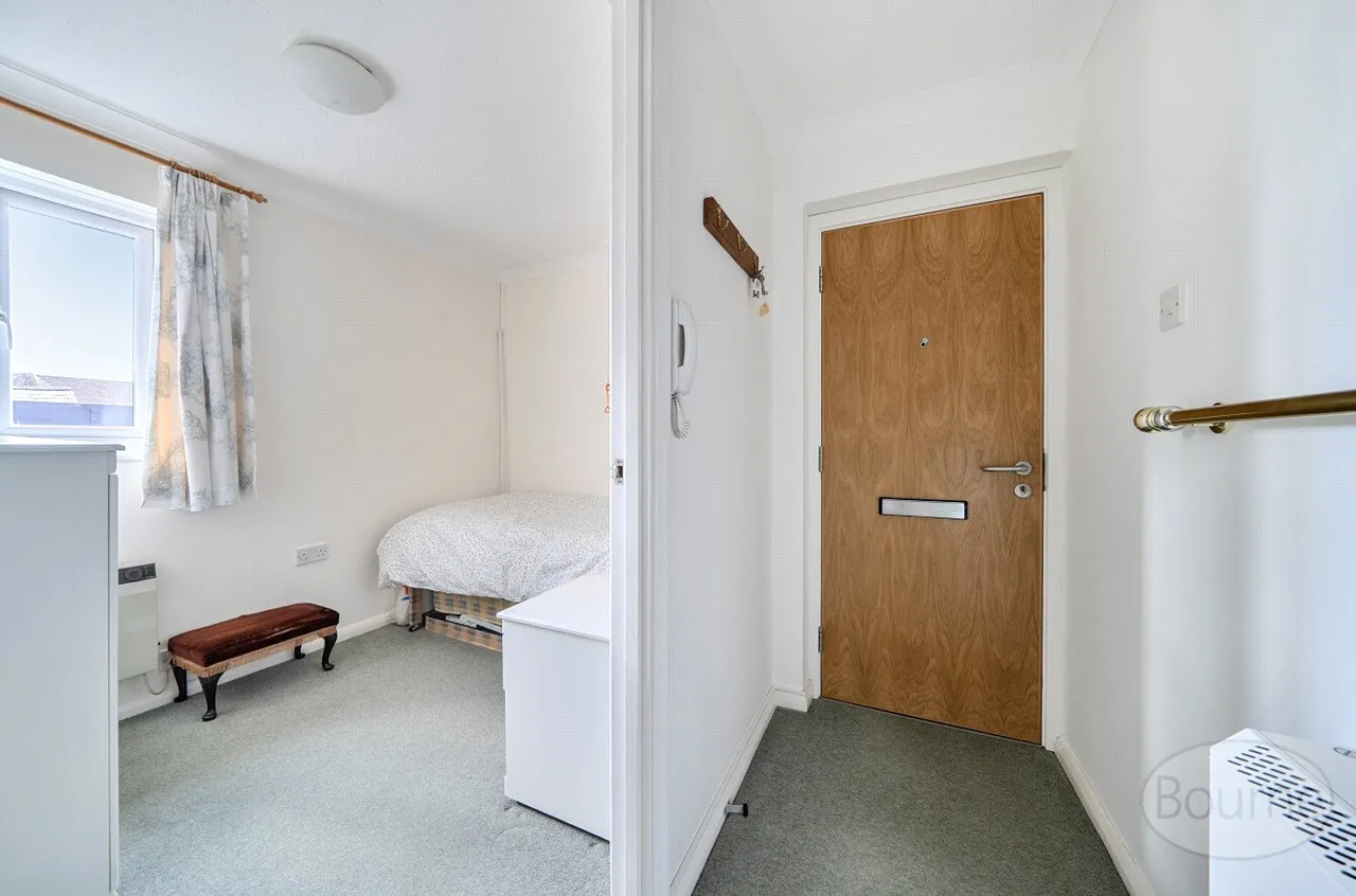 Hylton Road, Petersfield, GU32, photo 18