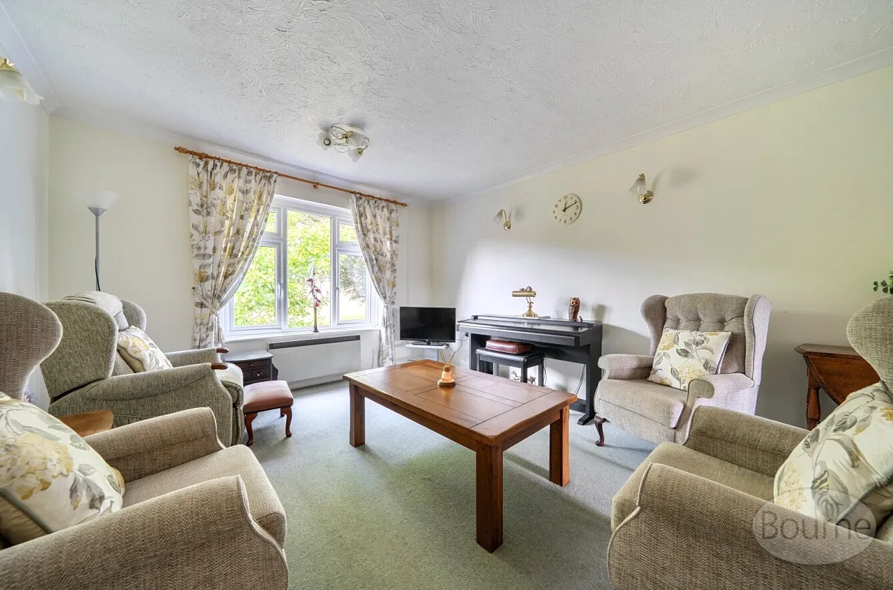Hylton Road, Petersfield, GU32, photo 3
