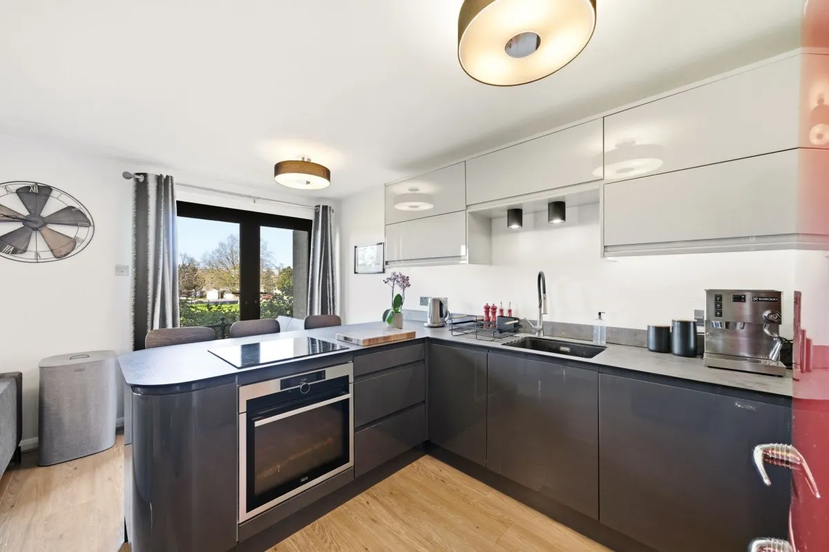 Auckland Road, Auckland Court, CB5, photo 10
