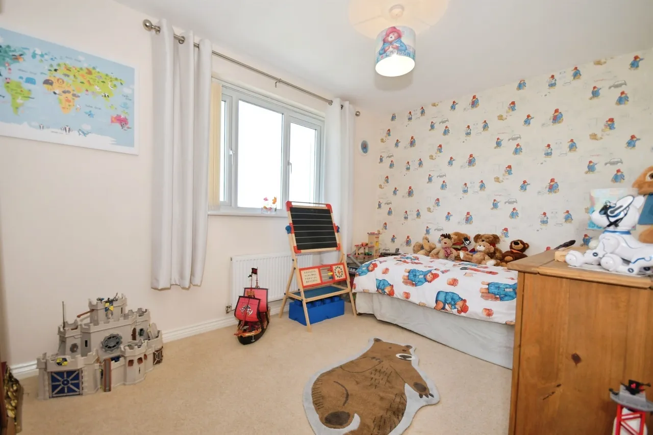 Gower Way, Rawmarsh, S62, photo 12