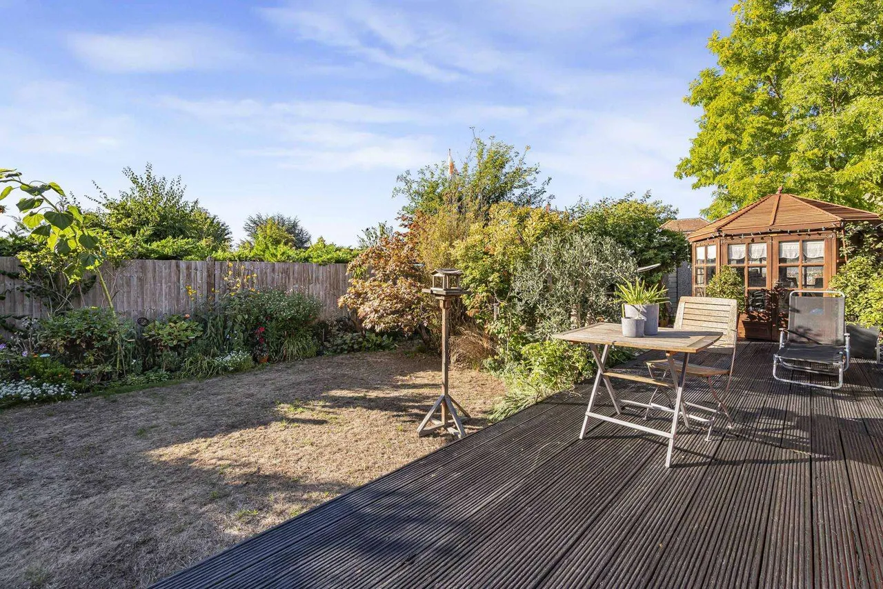 Fairway Drive, Dartford, DA2, photo 19
