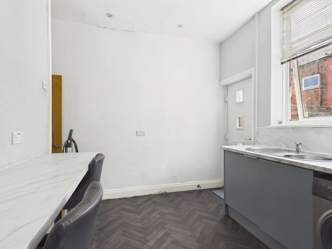 Crawford Street, Ashton-under-Lyne, OL6, photo 7