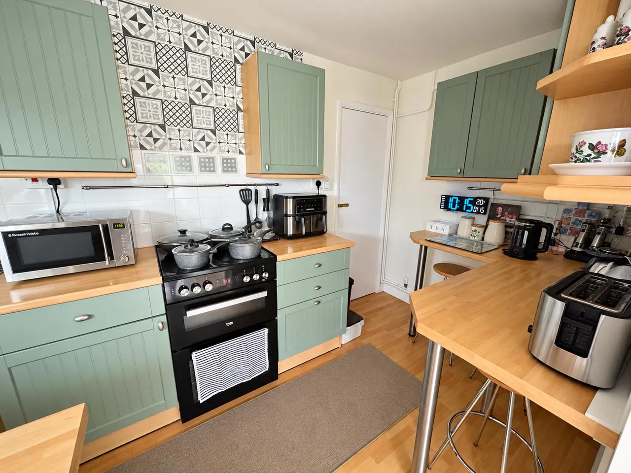 The Oxleys, Harlow, CM17, photo 4
