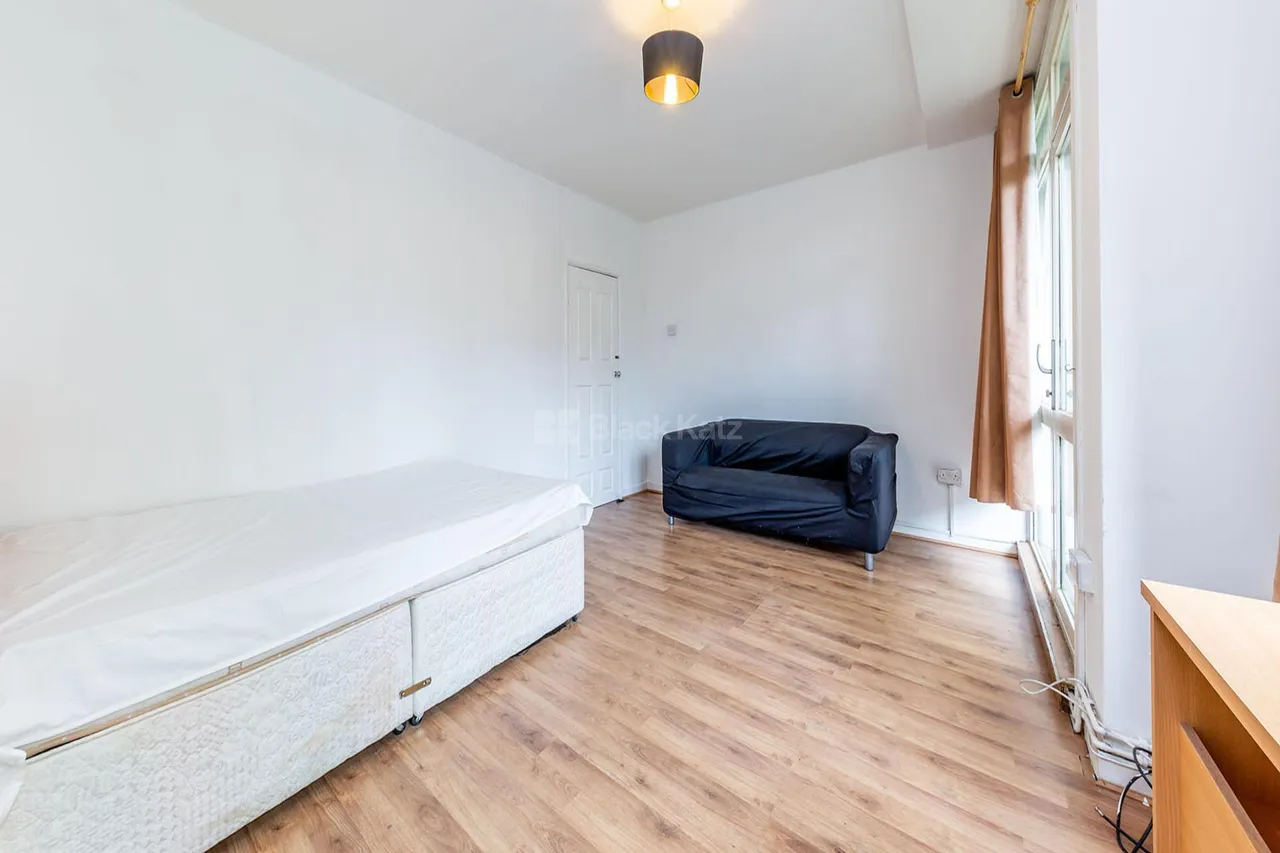 Agdon Street, EC1V, photo 2