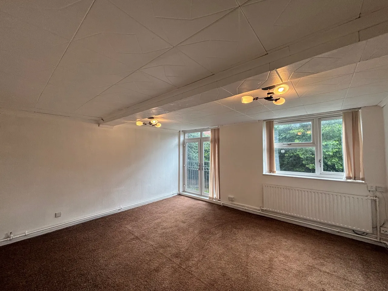 Chesworth Close SK1, photo 5