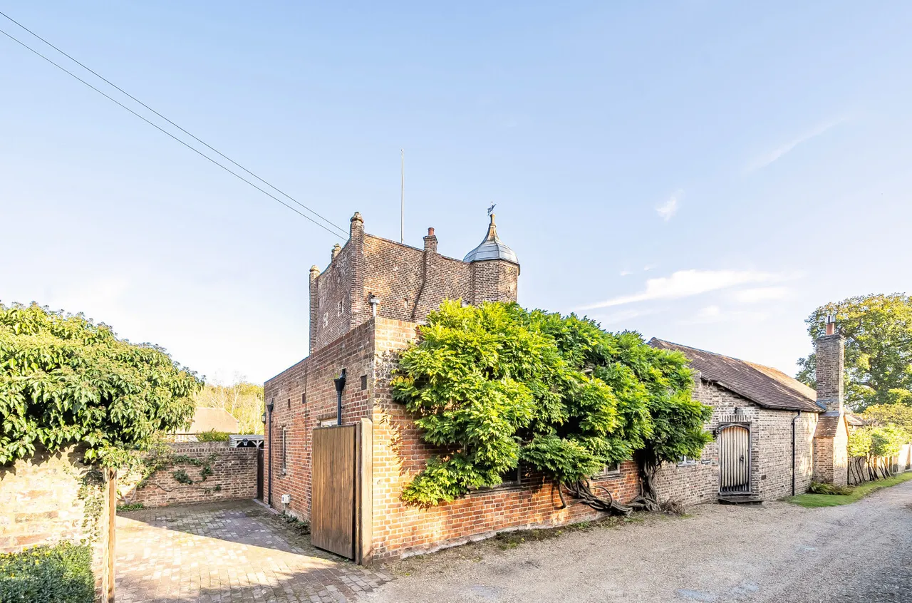Edenbridge Road, Hartfield, East Sussex, TN7 4JJ, photo 17