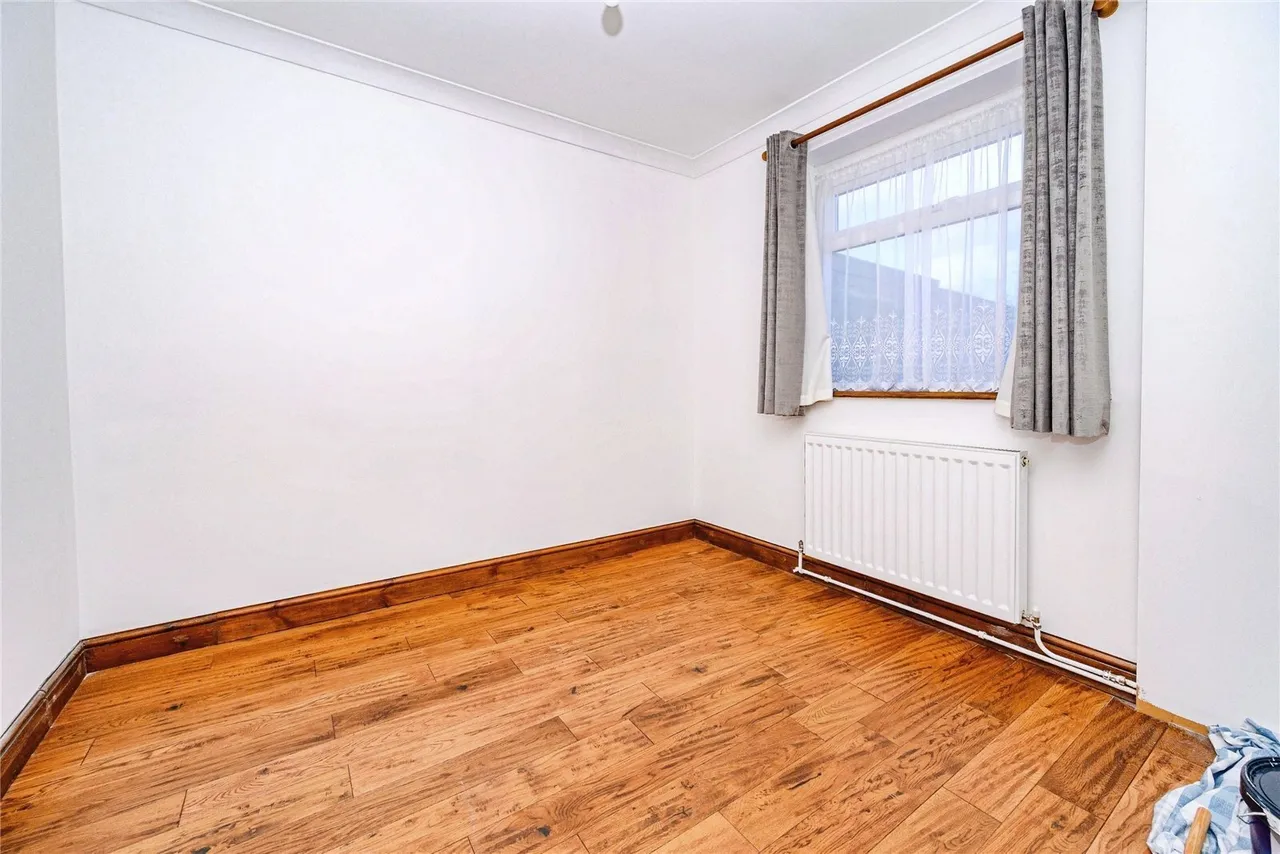 Browning Road, Luton, Bedfordshire, LU4, photo 9