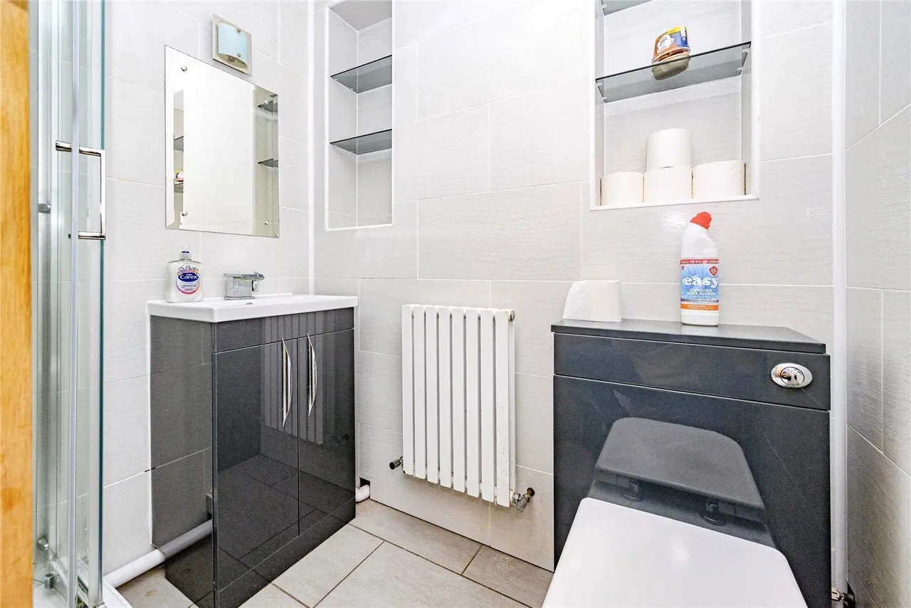 Browning Road, Luton, Bedfordshire, LU4, photo 10