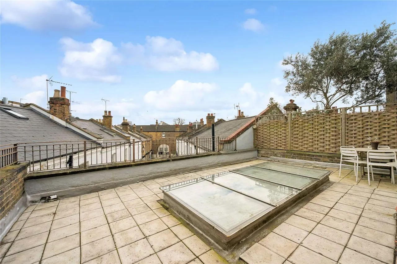 Daleham Mews, London, NW3, photo 15
