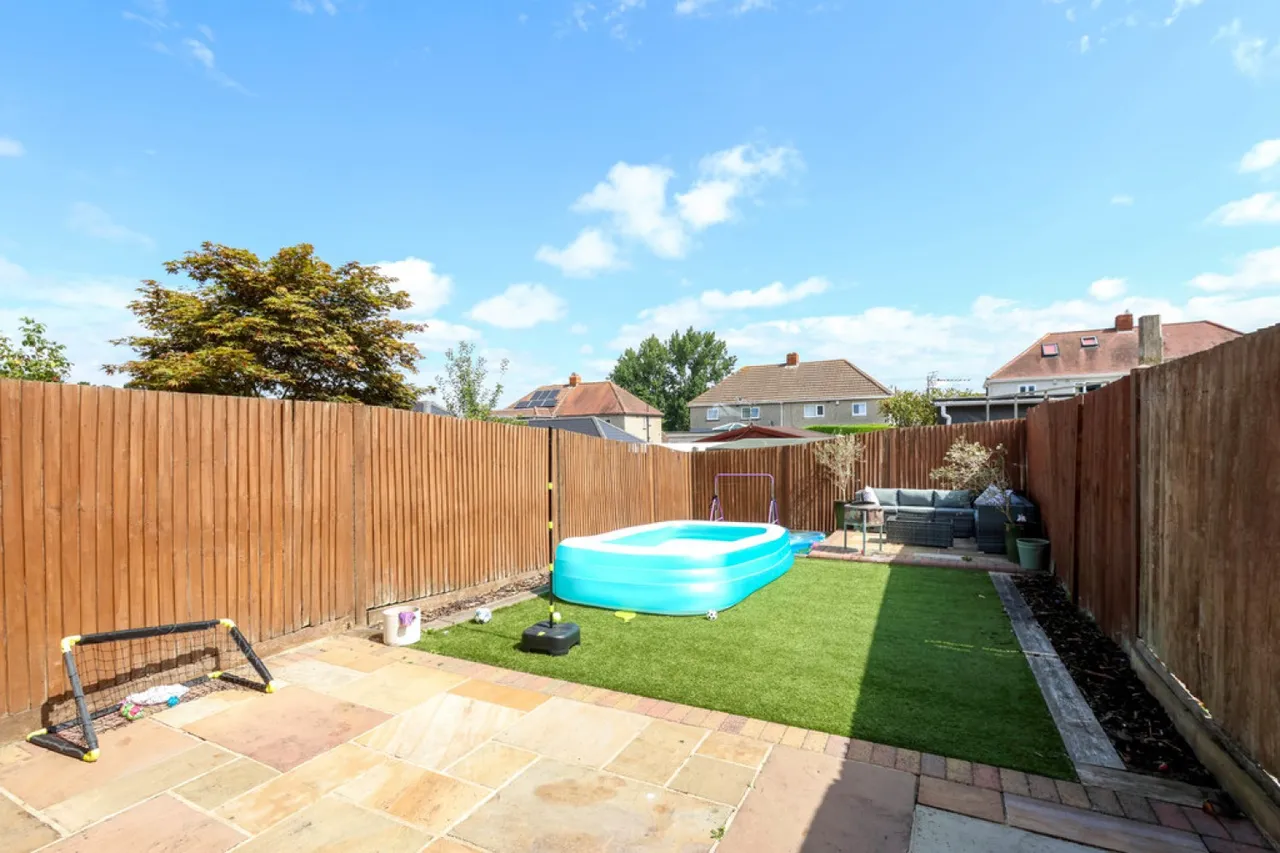 St Georges Drive, Bournemouth, BH11, photo 4