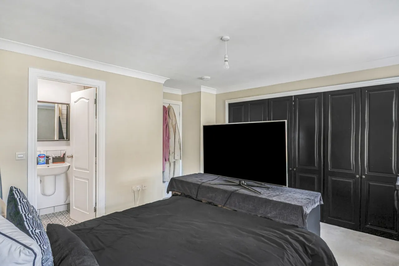St Georges Drive, Bournemouth, BH11, photo 8