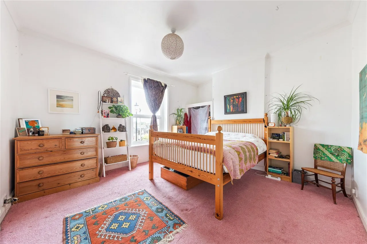 West Street, Oundle, PE8, photo 14