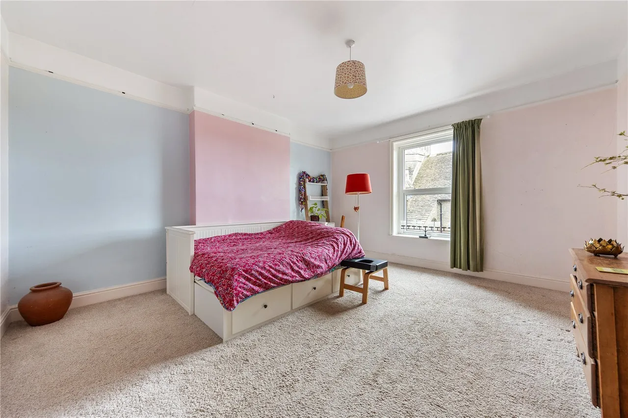 West Street, Oundle, PE8, photo 16