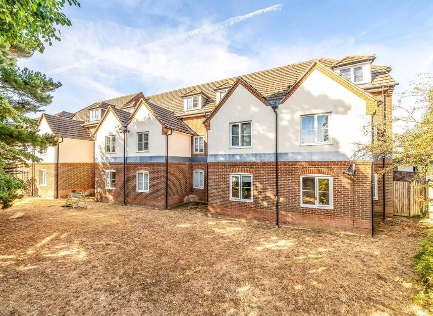 Langridge Mews, Hampton, TW12, photo 5
