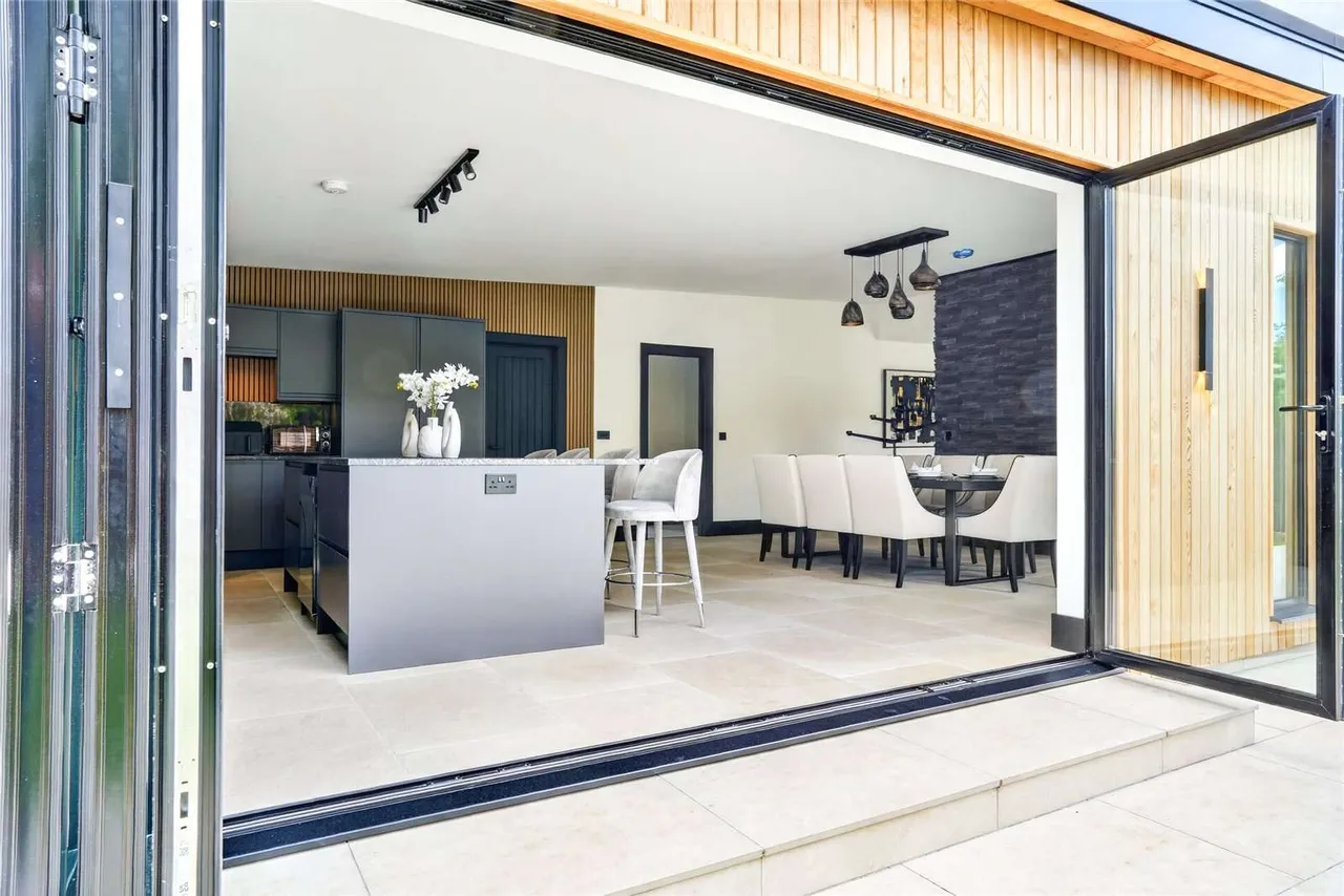 Keysers Road, Broxbourne, EN10, photo 17
