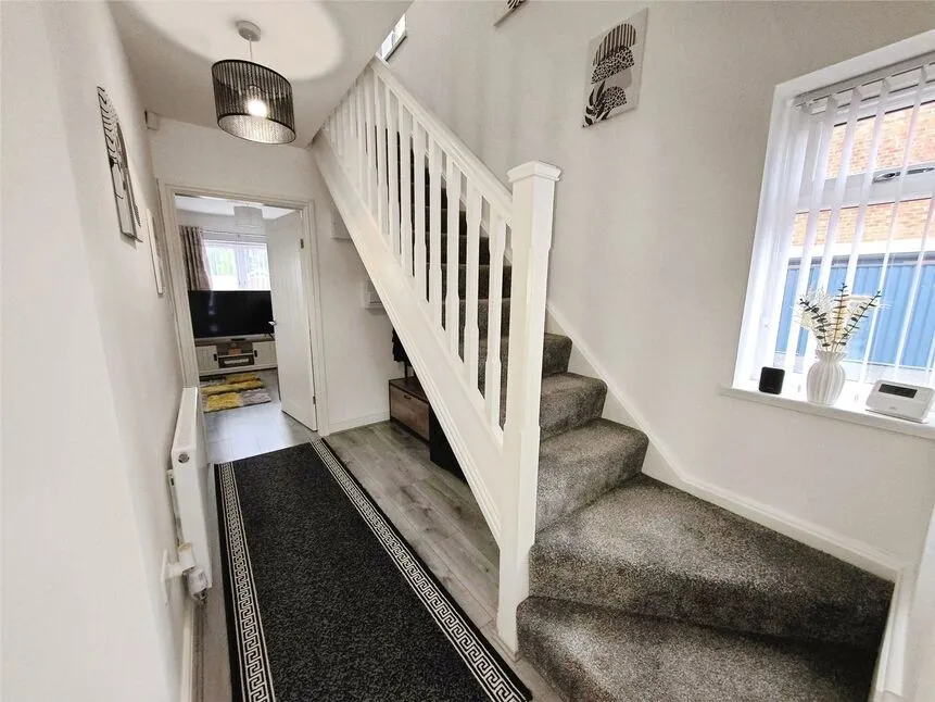 Blackhalve Lane, Wolverhampton, West Midlands, WV11, photo 11