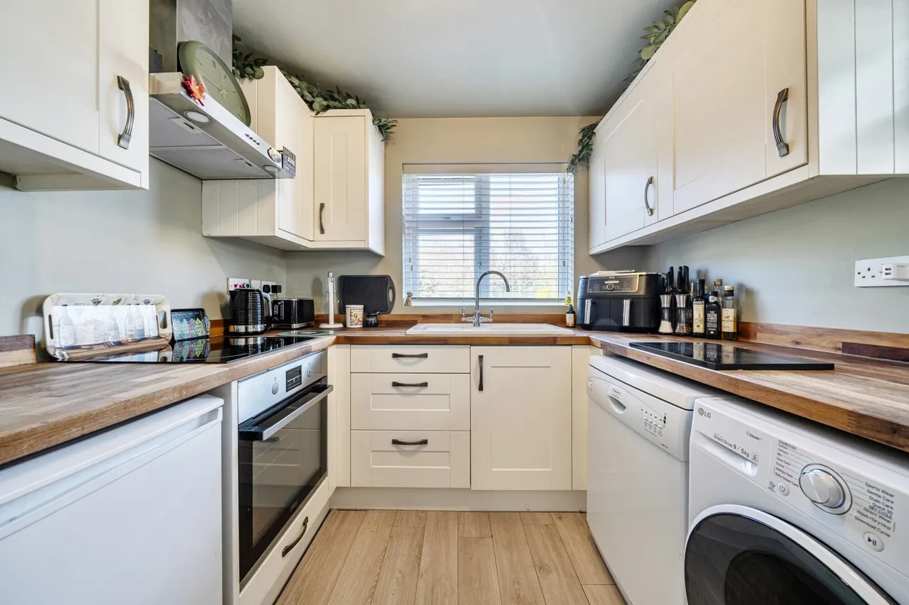 Iron Mill Lane, Dartford, DA1, photo 18