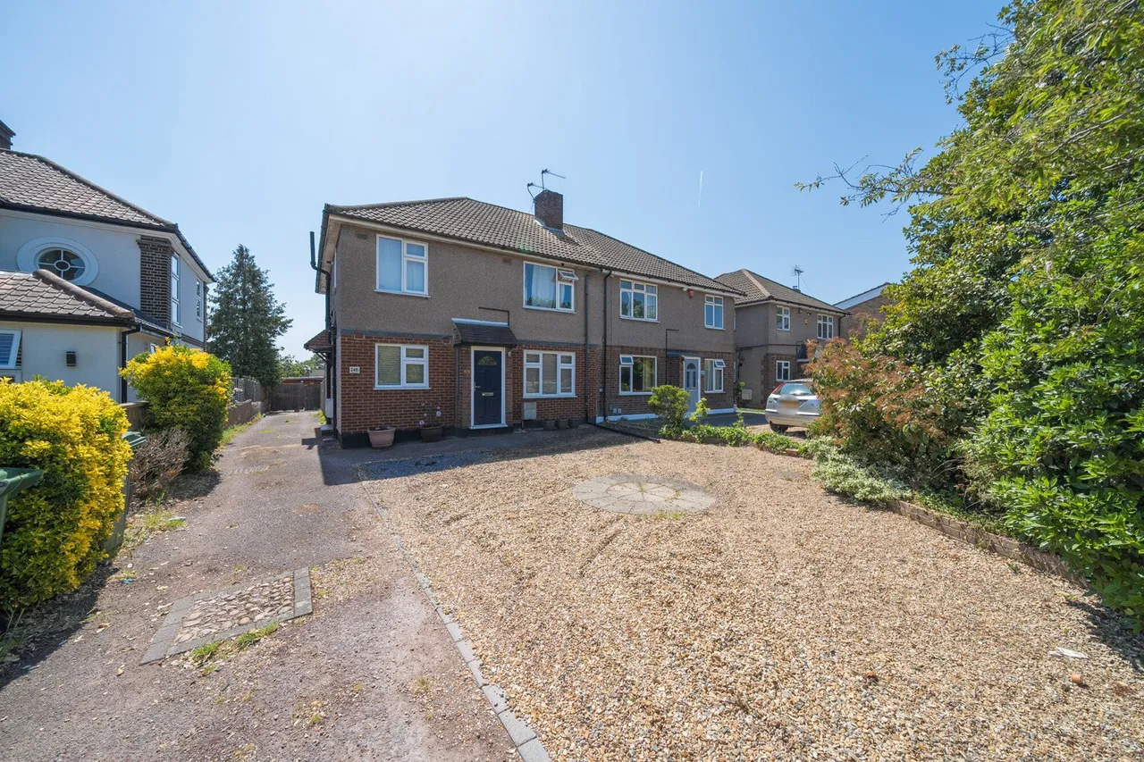 2 bed flat for sale — Iron Mill Lane, Dartford, DA1