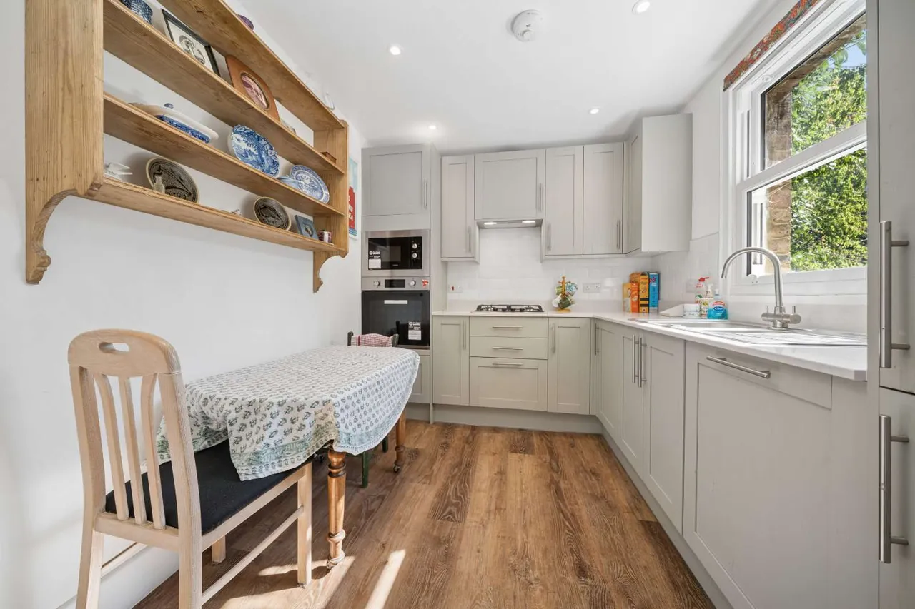 Dovedale Gardens, 465 Battersea Park Road, London, SW11 4LR, photo 5