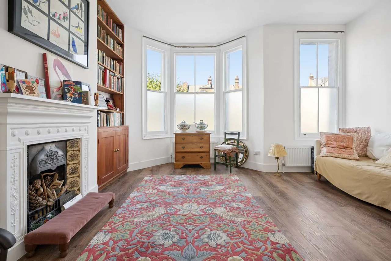 Dovedale Gardens, 465 Battersea Park Road, London, SW11 4LR, photo 3