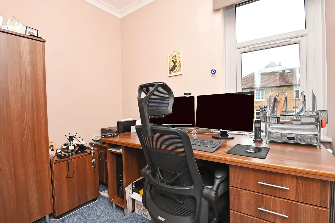 King Edwards Drive, Harrogate, HG1, photo 13