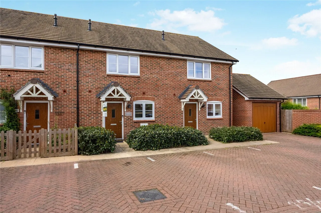 Farrier Lane, Cranleigh, GU6, photo 9