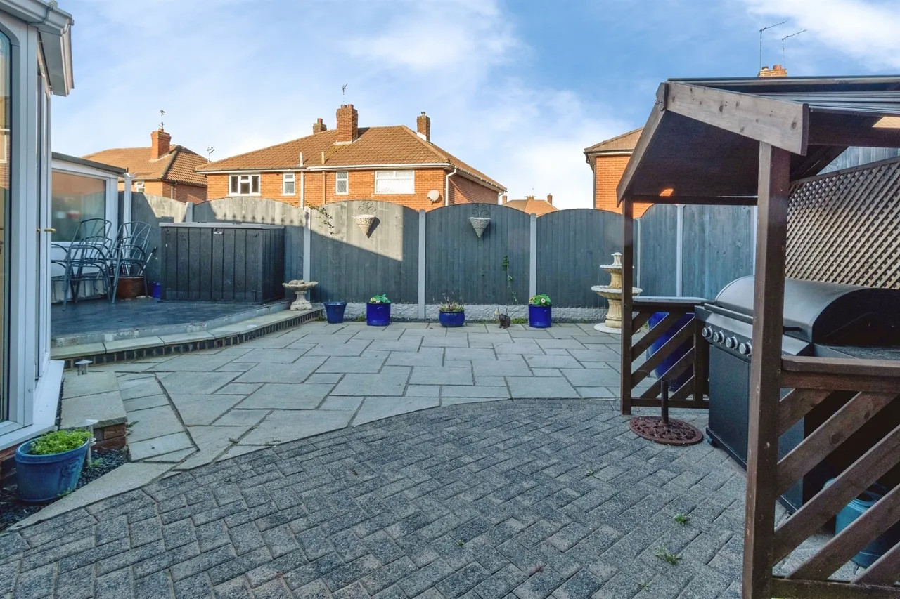 Johnson Close, Wednesbury, WS10, photo 15