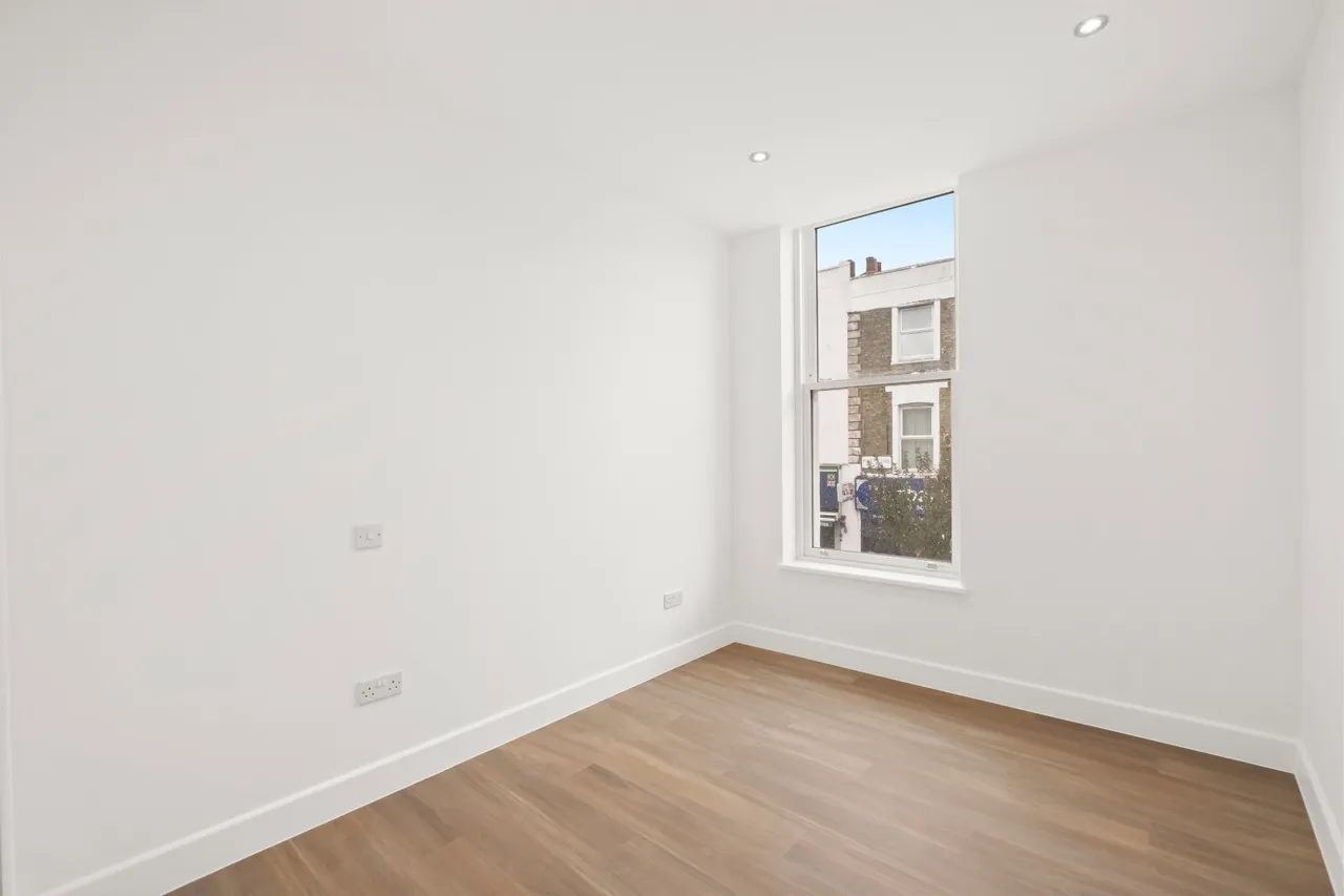 Tournay Road, London, SW6, photo 7