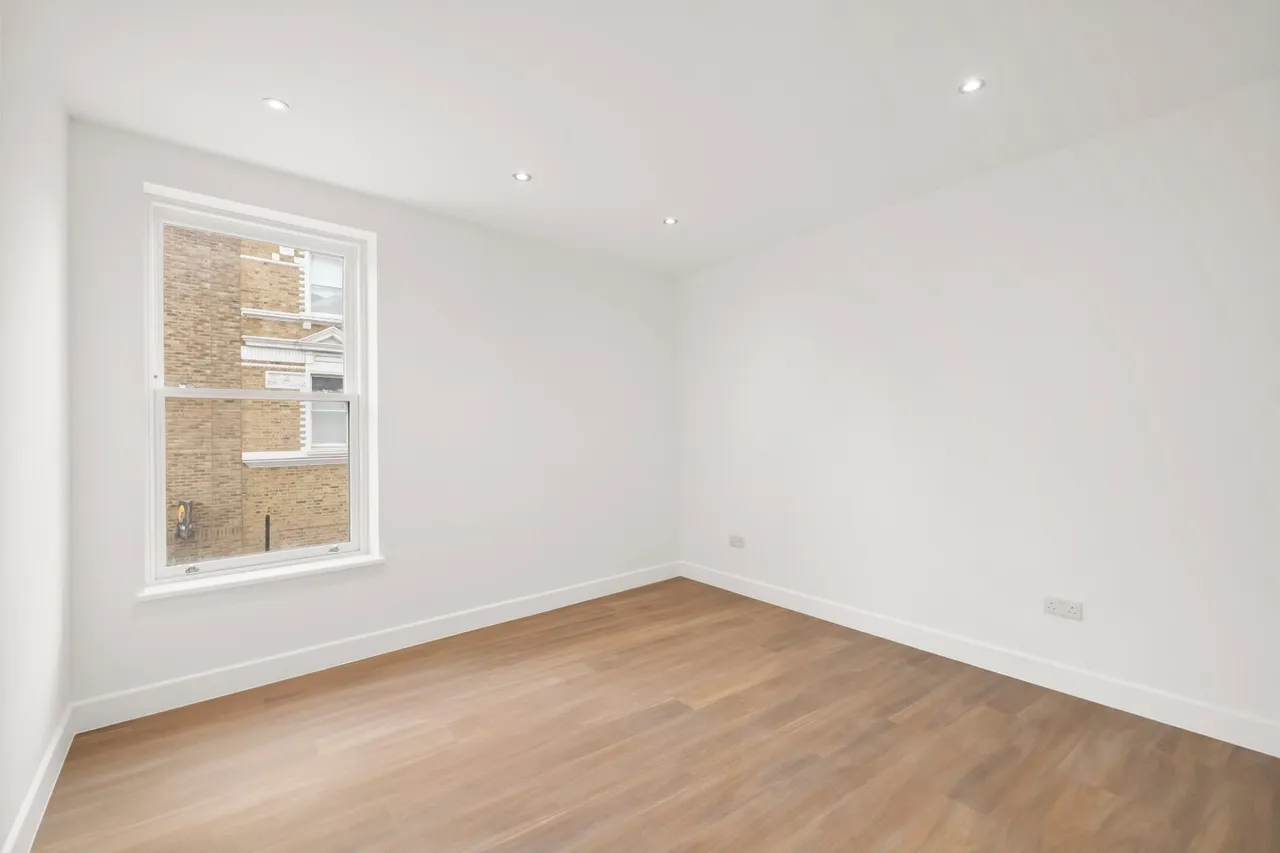 Tournay Road, London, SW6, photo 5
