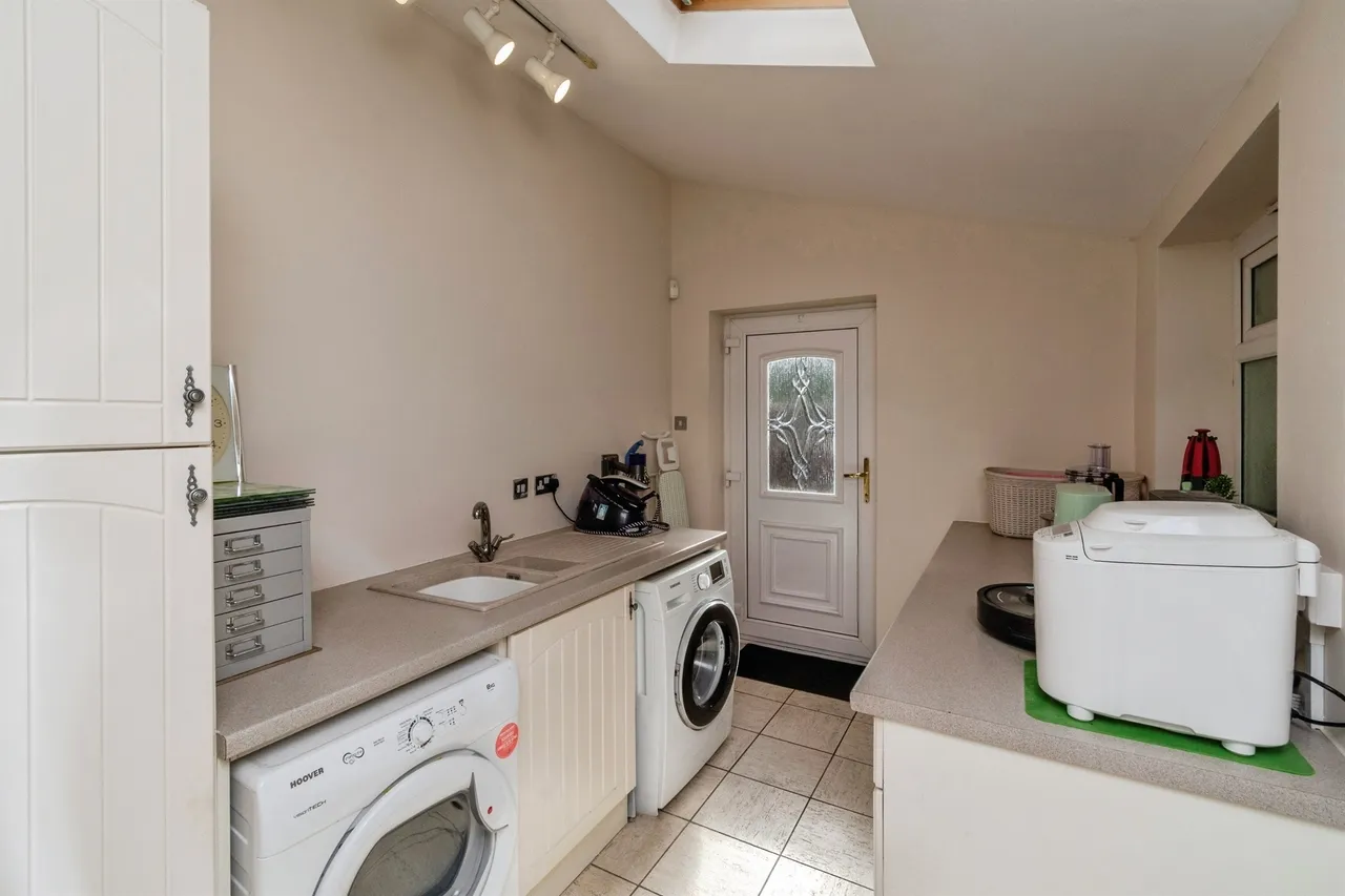 Woden Road South, Wednesbury, WS10, photo 9