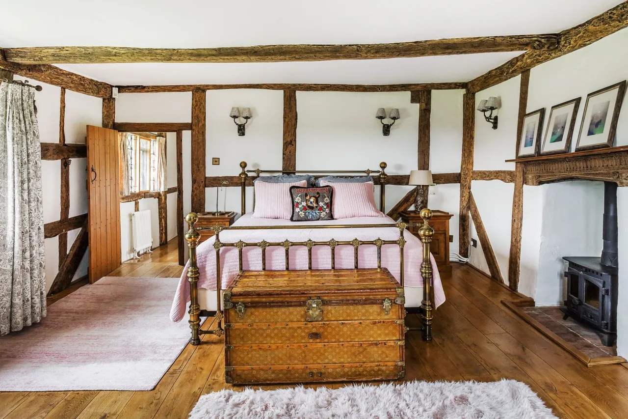Somersbury Lane, Rudgwick, RH12, photo 15