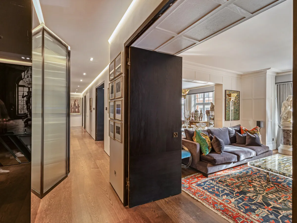 Wilbraham Place, London, SW1X, photo 2