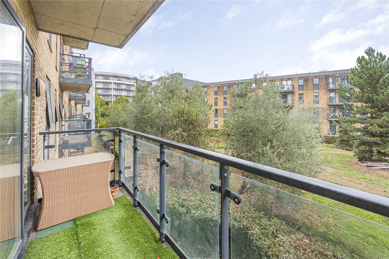 Durnsford Road, Wimbledon, photo 3