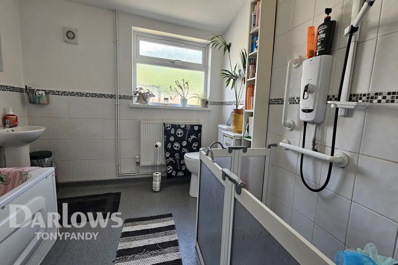Bailey Street, Ton Pentre, CF41, photo 11