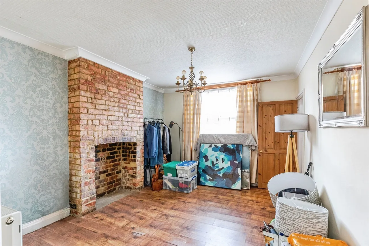 Millers Close, Finedon, NN9, photo 5
