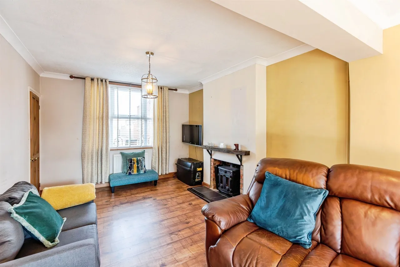 Millers Close, Finedon, NN9, photo 4