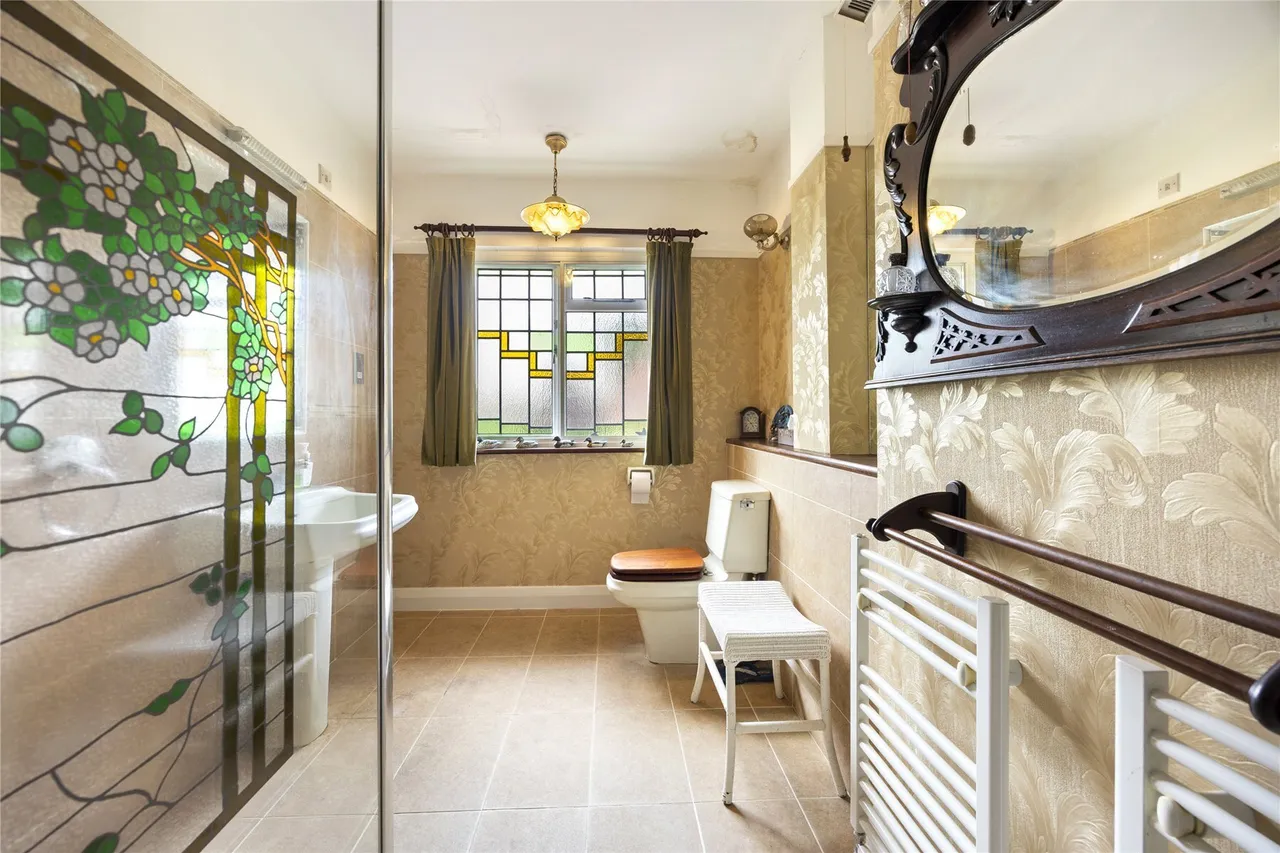 The Woodlands, Esher, Surrey, KT10, photo 9