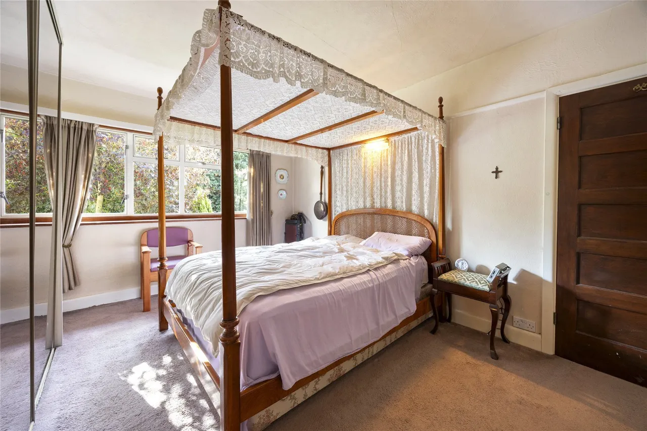 The Woodlands, Esher, Surrey, KT10, photo 8
