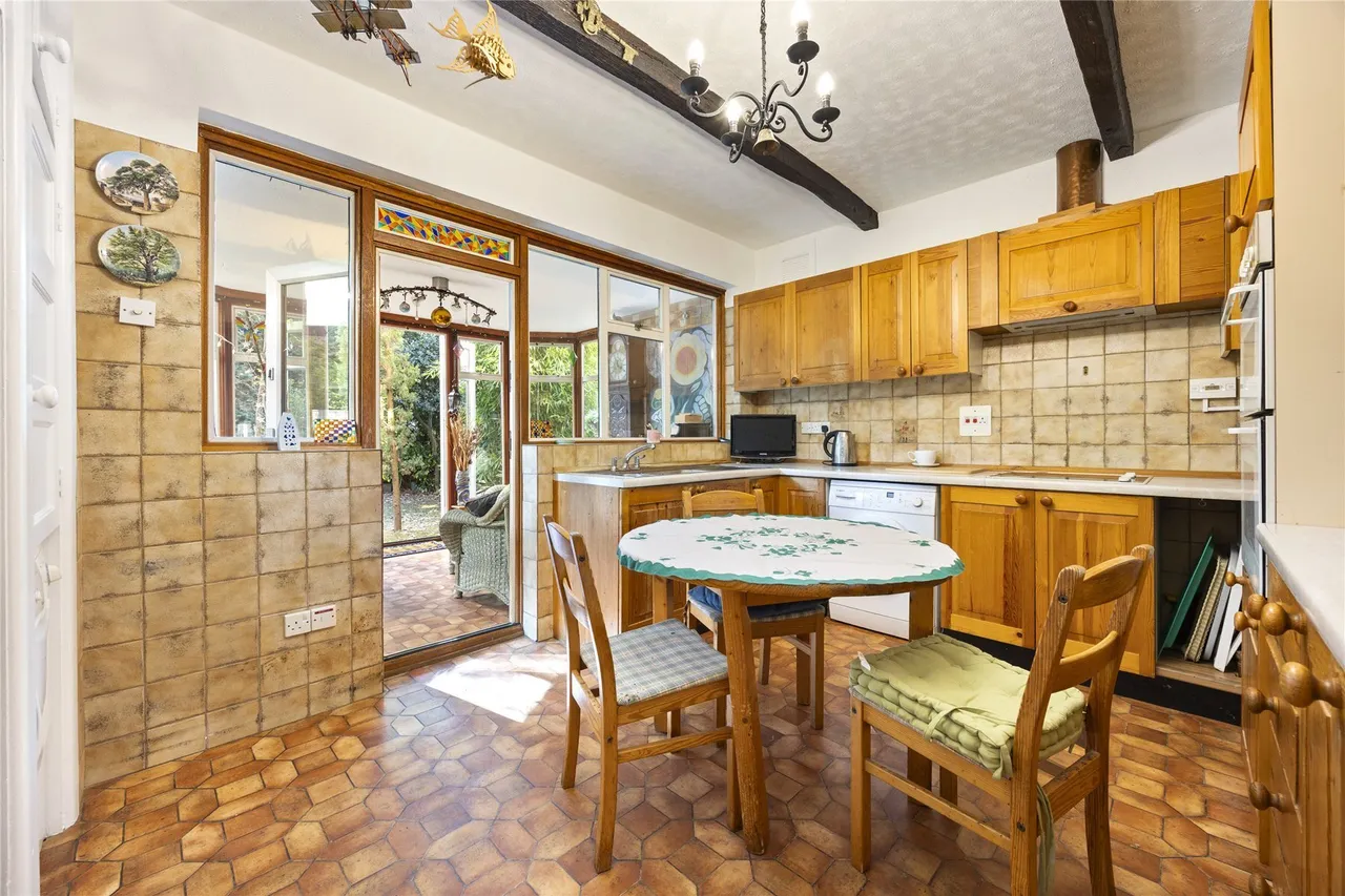 The Woodlands, Esher, Surrey, KT10, photo 6