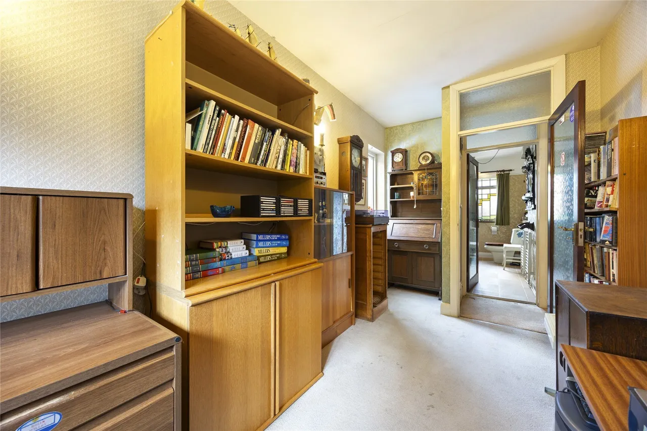 The Woodlands, Esher, Surrey, KT10, photo 12