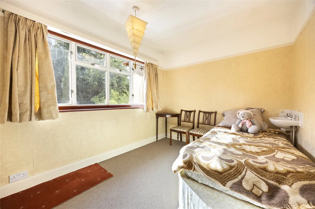 The Woodlands, Esher, Surrey, KT10, photo 10