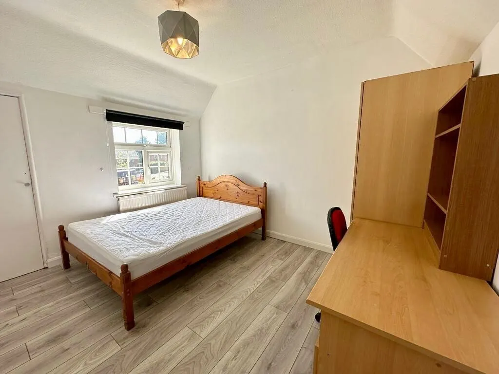 Cromwell Road, Winchester, SO22, photo 8