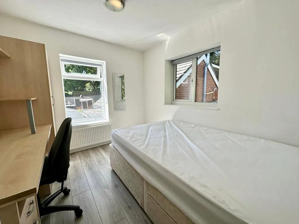 Cromwell Road, Winchester, SO22, photo 7