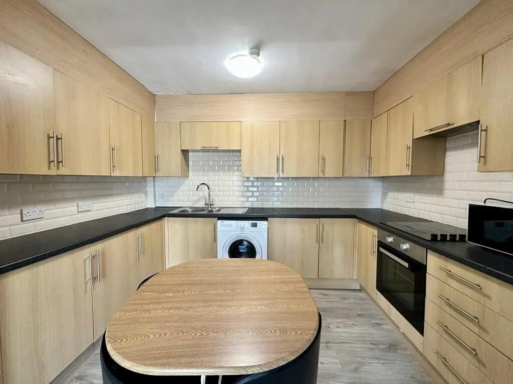 Cromwell Road, Winchester, SO22, photo 3