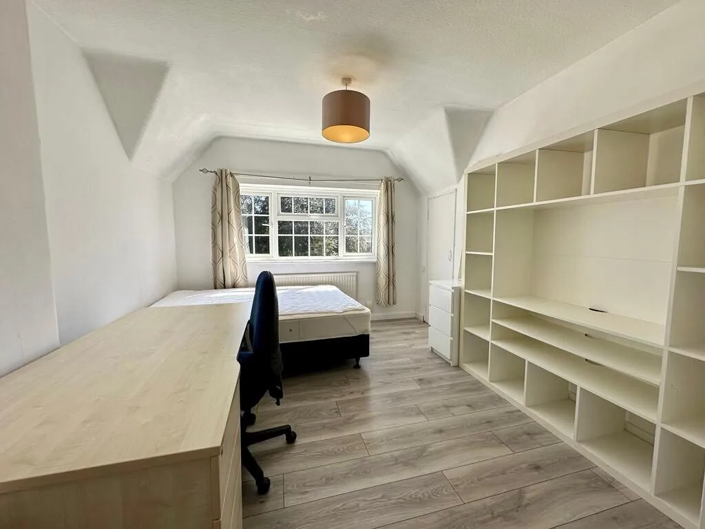 Cromwell Road, Winchester, SO22, photo 4